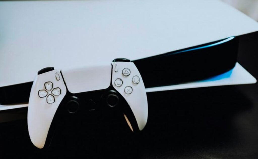 шумит ли playstation